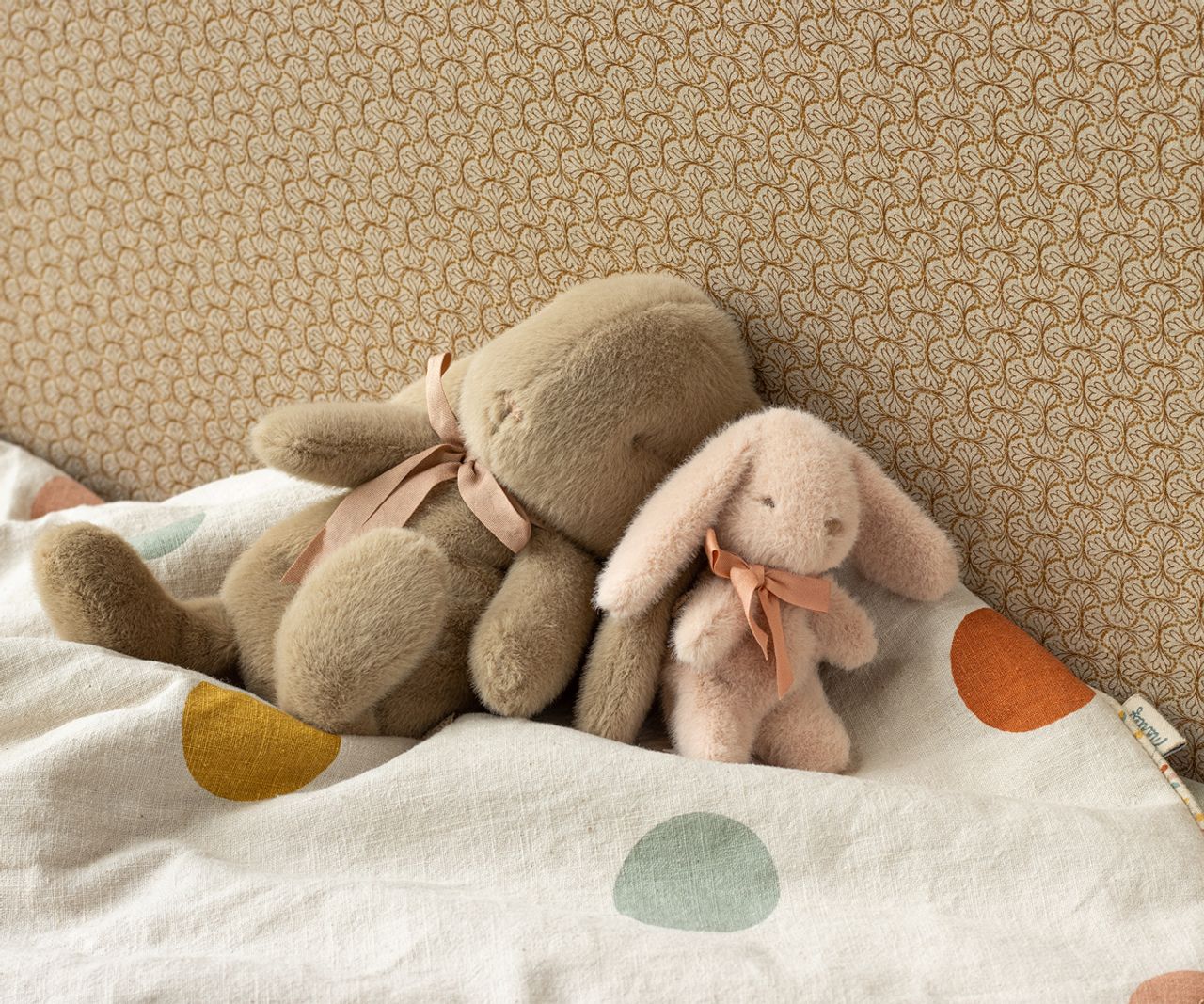 Coelho Plush Dusty Brown – Mini Market